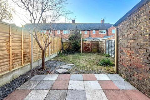 3 bedroom terraced house for sale, Priory Road, Eastbourne