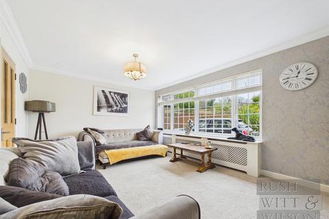 4 bedroom detached house for sale, Glengorse, Battle