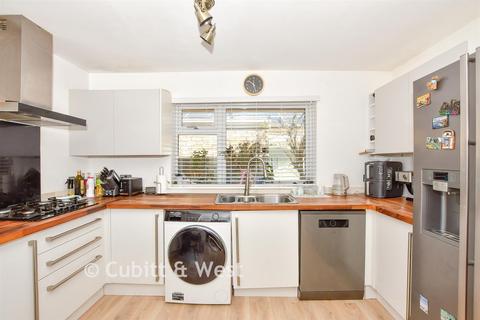 4 bedroom detached bungalow for sale, Keymer Avenue, Peacehaven BN10