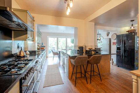 5 bedroom house for sale, Pickford Road, Markyate, AL3