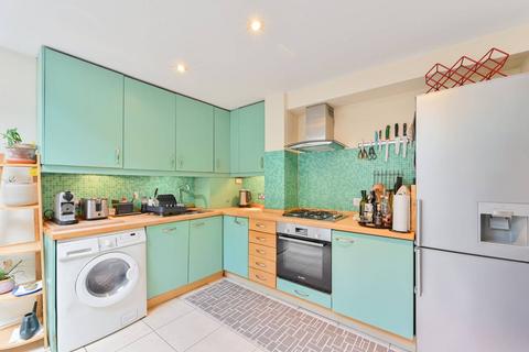 undefined, Holden Street, Shaftesbury Estate, London, SW11