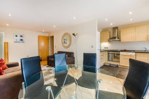 2 bedroom flat to rent, Yeoman Street, Canada Water, London, SE8