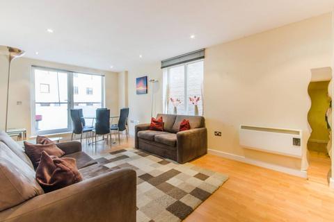 2 bedroom flat to rent, Yeoman Street, Canada Water, London, SE8