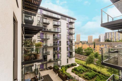 1 bedroom flat to rent, Conington Road, Lewisham, London, SE13