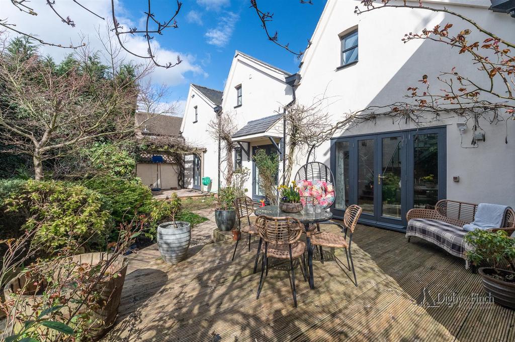 9 Kirby Lane-06.jpg