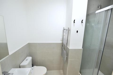 undefined, Farnham Road, Slough