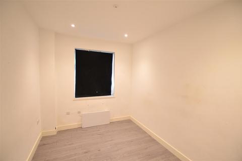 undefined, Farnham Road, Slough