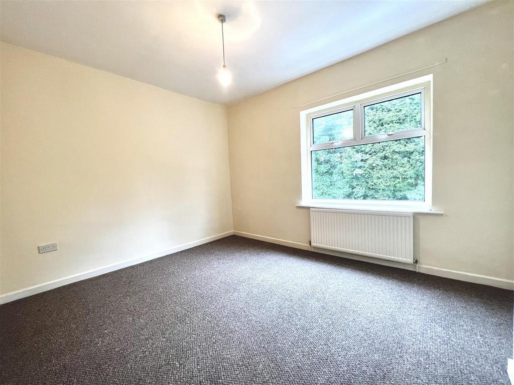 Bedroom one.jpg