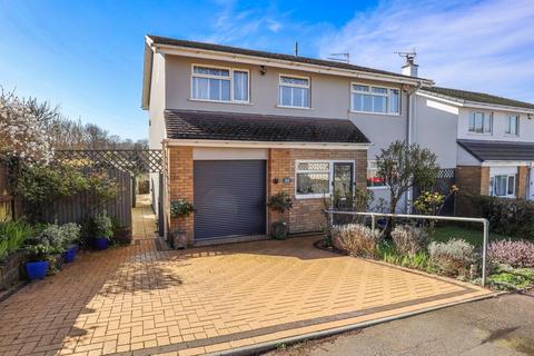 undefined, Elms Park, Miskin, Pontyclun