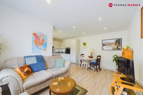 3 bedroom end of terrace house to rent, Farrier Court, Cambridgeshire PE19