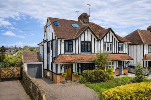 4 bedroom house for sale, Queens Road, Haywards Heath