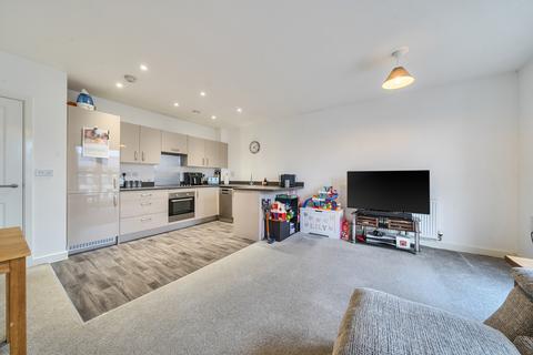 2 bedroom apartment for sale, Springhead Parkway, Northfleet, Gravesend