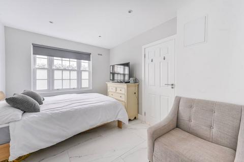 undefined, Eaton Mews North, Belgravia, London, SW1X