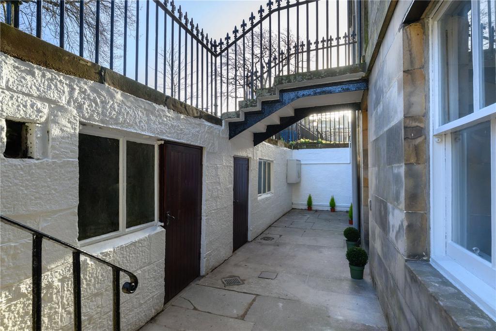 Front Courtyard