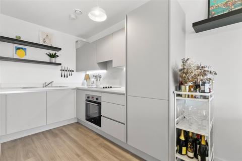 undefined, Springfield Drive, London, SW17