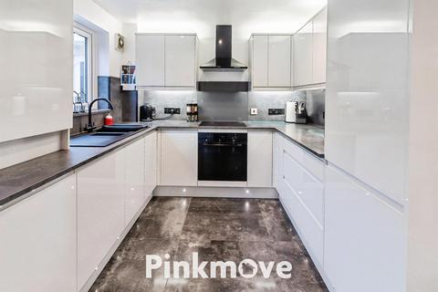 3 bedroom semi-detached house for sale, Rosemead, Cwmbran NP44
