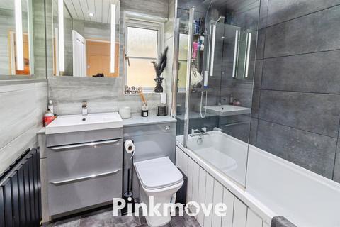 3 bedroom semi-detached house for sale, Rosemead, Cwmbran NP44