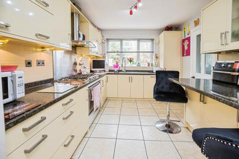 4 bedroom detached house for sale, Old Chirk Road, Oswestry SY11