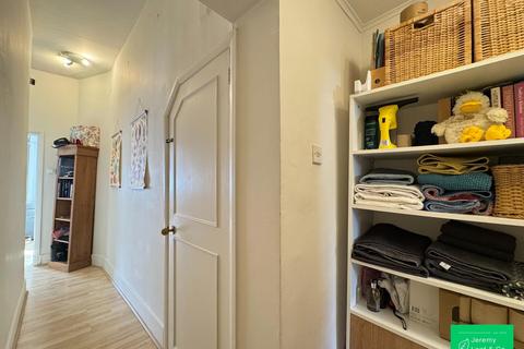 undefined, Park Hall Road, N2