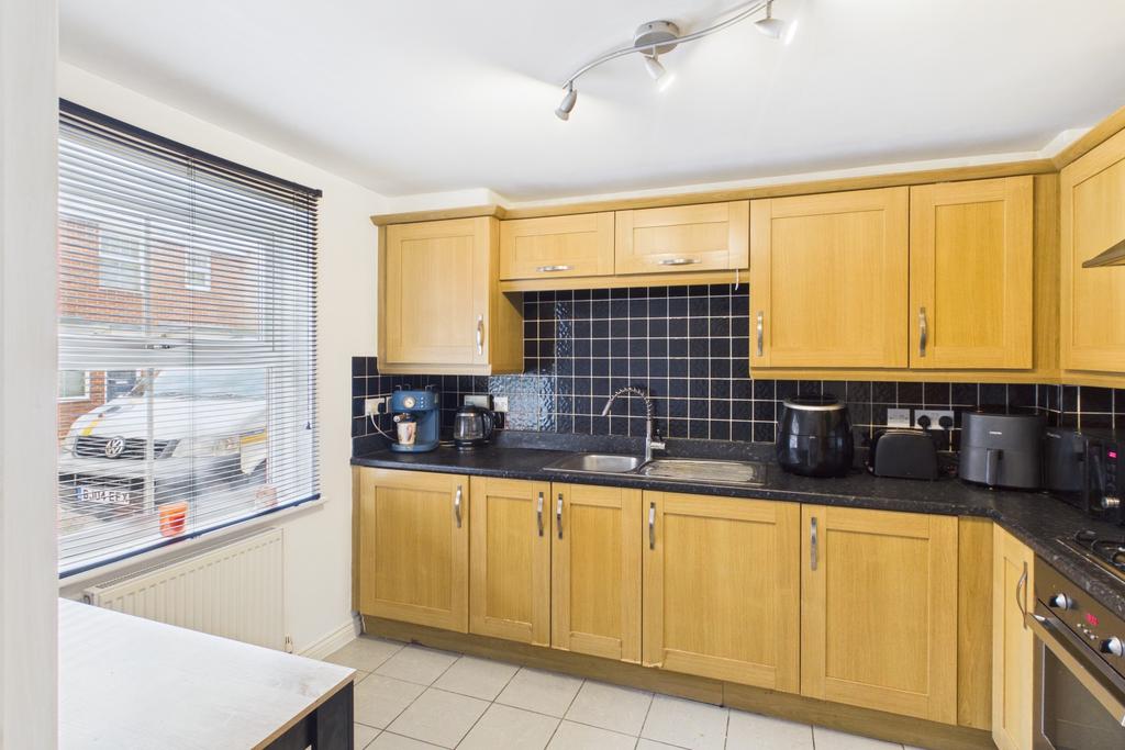 Ewe Move - Hillside Gardens - Kitchen