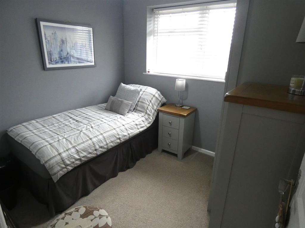 Bed 2.JPG