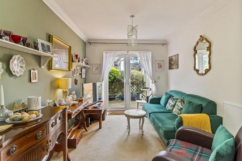 2 bedroom flat for sale, 59a Downview Road, Worthing