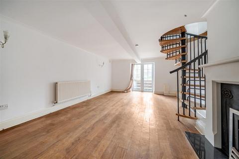 undefined, Lowden, Chippenham