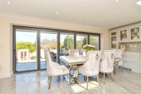 undefined, Longfield Avenue, Longfield DA3