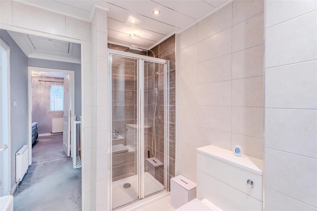 En-suite-9.jpg