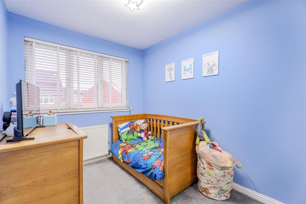 Bedroom 2-10.jpg