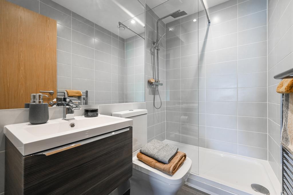 Ensuite