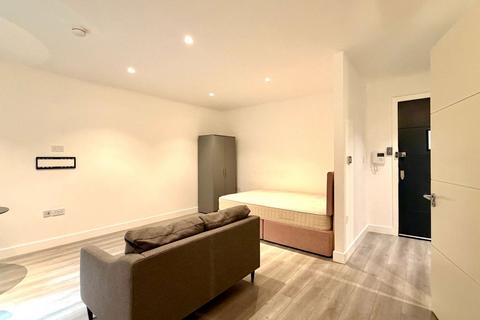 undefined, Brentford TW8