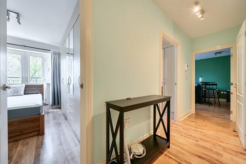 2 bedroom apartment to rent, Luscinia View, Napier Road, Reading, RG1