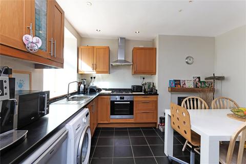3 bedroom terraced house for sale, Bilham Road, Clayton West, Huddersfield, West Yorkshire, HD8