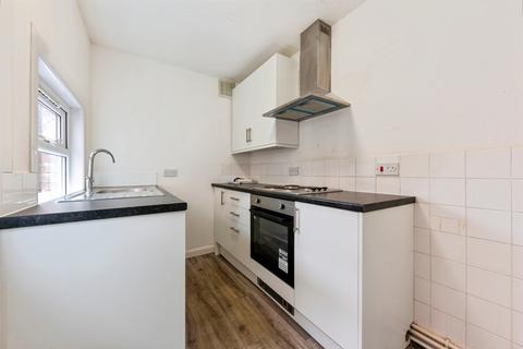 2 bedroom terraced house for sale, Nicholson Street, Newark