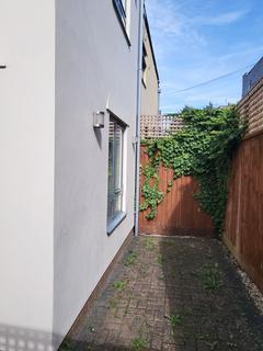 undefined, Sydenham Lane, Bristol BS6