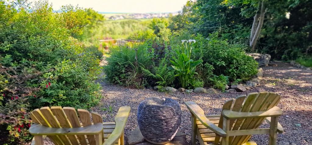 Seating area with views