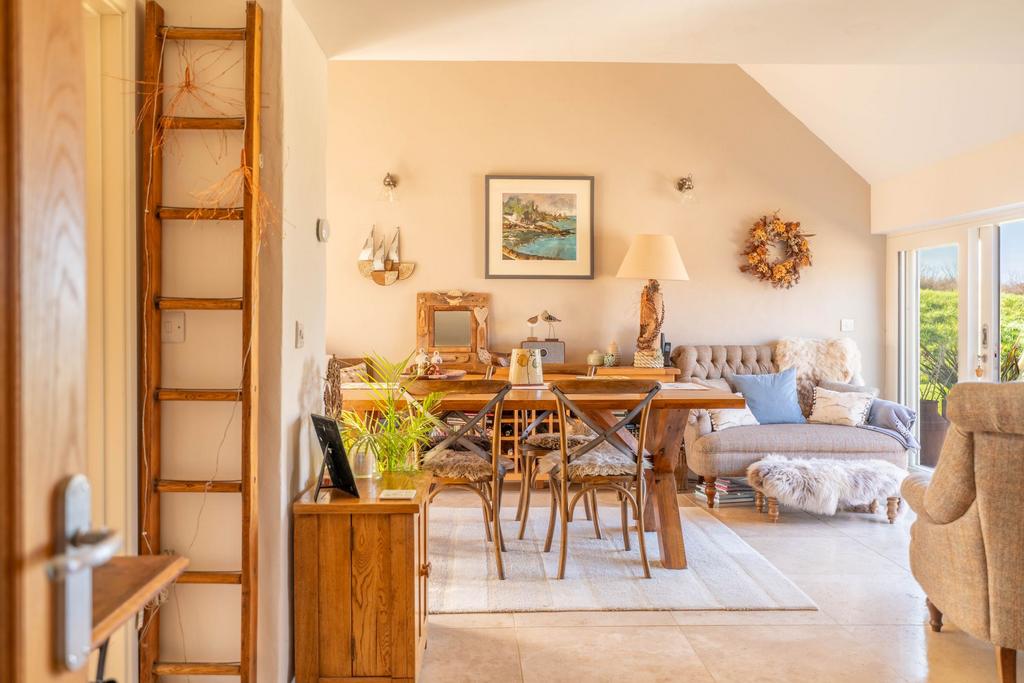 Farmhouse Dining Room