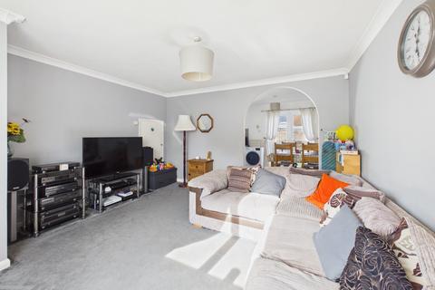 3 bedroom semi-detached house for sale, Fulford Crescent, New Holland, Barrow-upon-humber, DN19 7BH