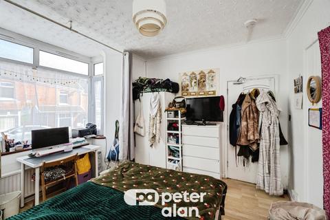 5 bedroom terraced house for sale, Rhyddings Park Road, Brynmill, Swansea