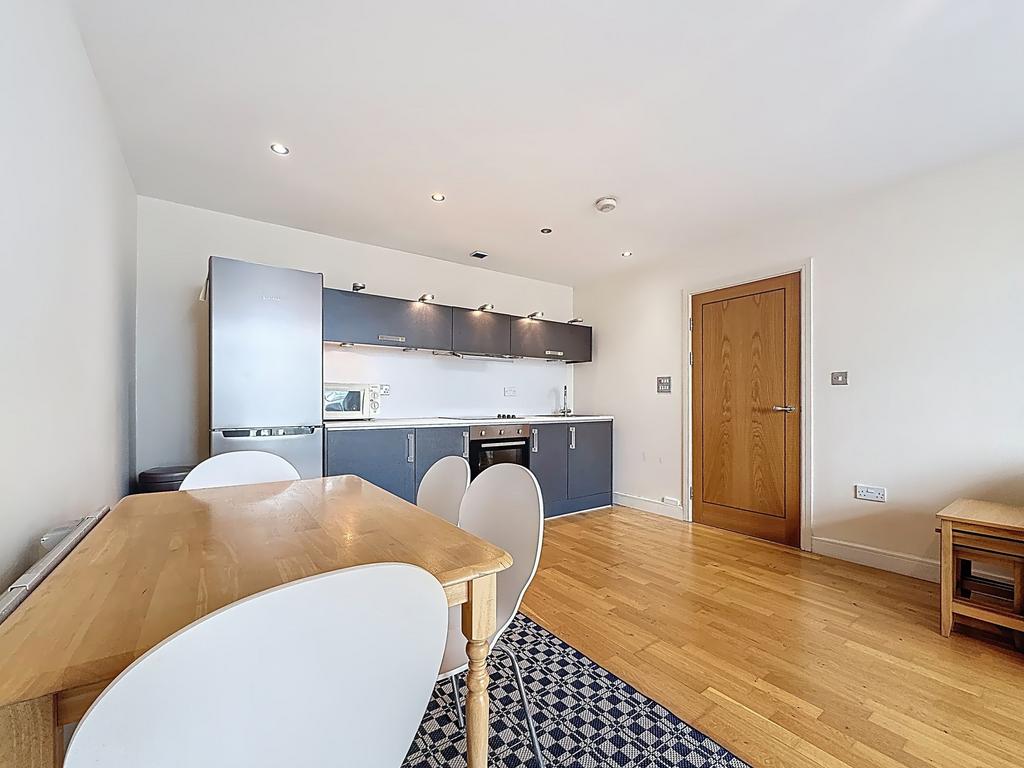 Kitchen/ Dining Area