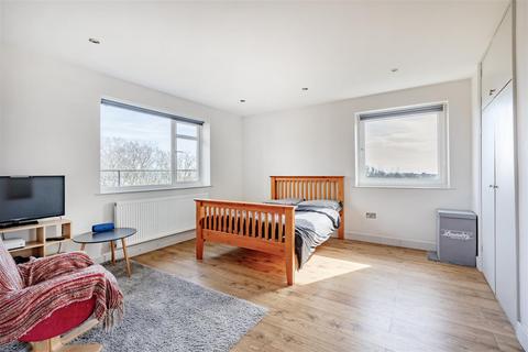 3 bedroom apartment for sale, Park Lodge, Hove BN3