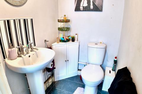 undefined, Bristol Terrace, Bargoed, CF81