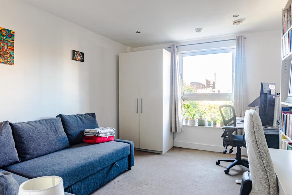 Bedroom2a