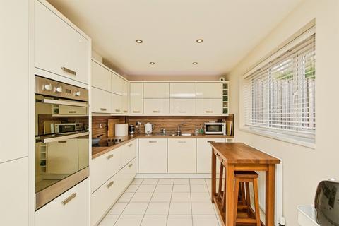 4 bedroom detached house for sale, Atkinson Gardens, Nuthall, Nottingham
