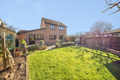 undefined, Lionel Hurst Close, Great Cornard, Sudbury