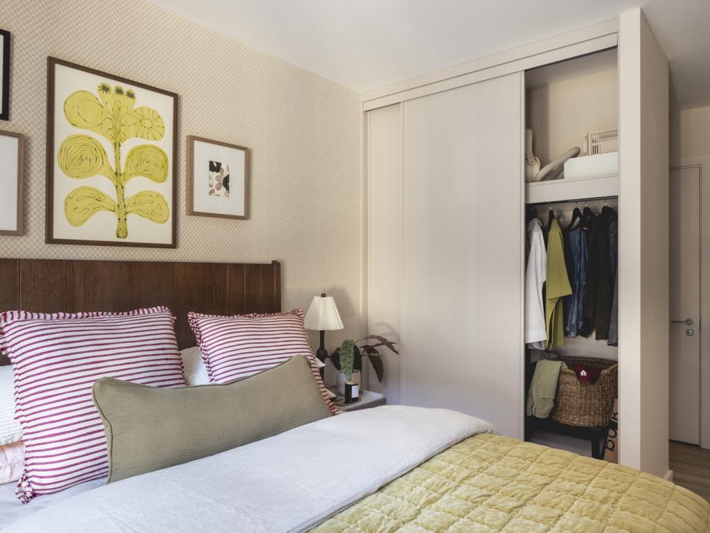 2 bed show apt be...