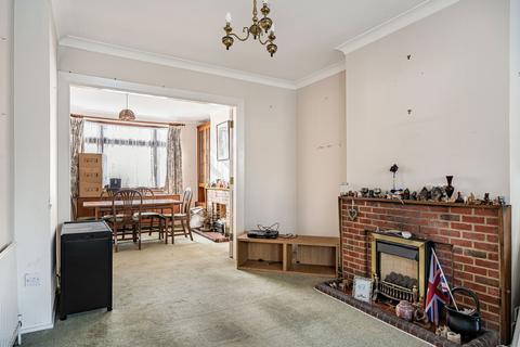 3 bedroom end of terrace house for sale, Cranleigh Gardens, Kenton, Harrow