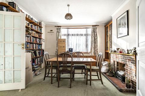 3 bedroom end of terrace house for sale, Cranleigh Gardens, Kenton, Harrow