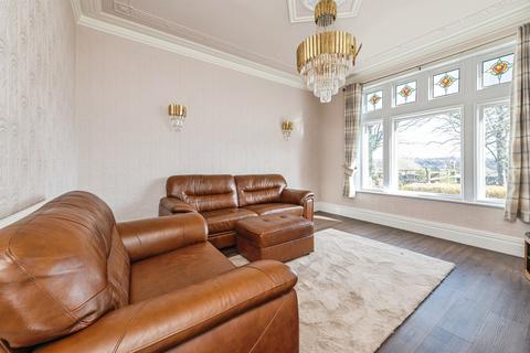 3 bedroom semi-detached house for sale, Bridge Mount, Liversedge